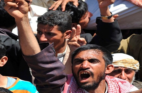 3566Reino Unido desaconseja los viajes a Yemen por aumento de la violencia