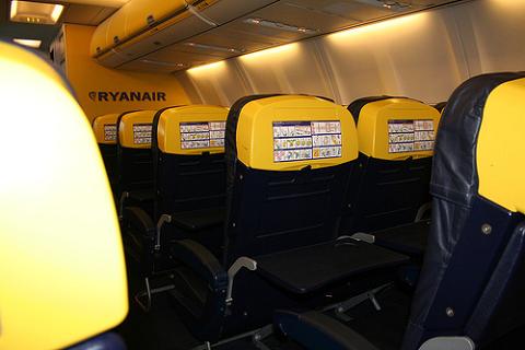 Ryanair permitirá reservar asiento en algunos vuelos