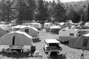 8551Disminuye la elección del camping