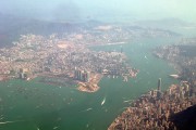 8820Choque de un barco en Hong Kong