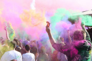 10915La Fiesta de los Colores